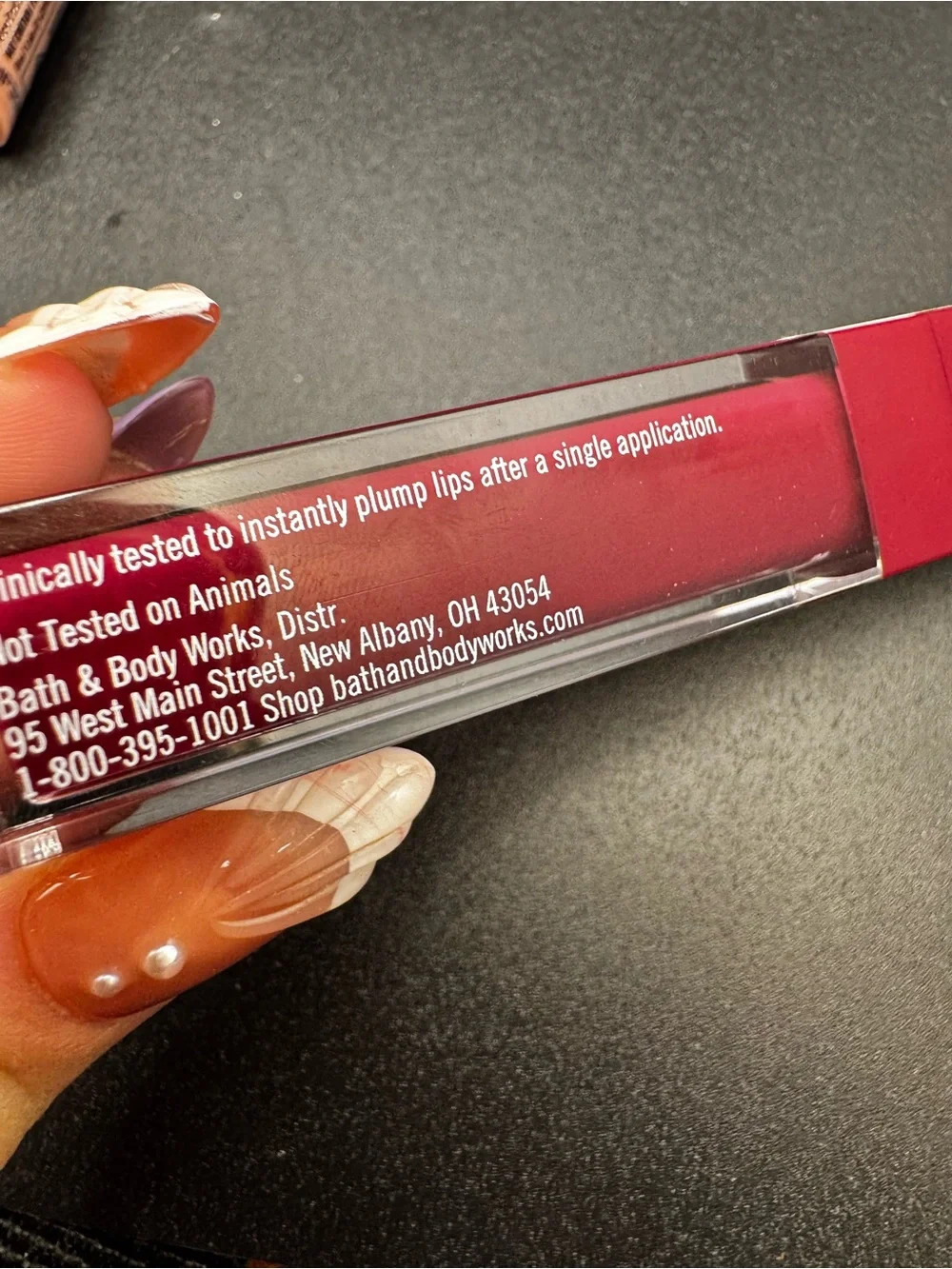 NWT AND Bath & Body Works Lip Plumper - Berried Away SEALED